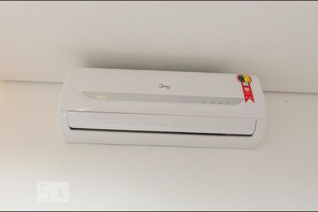 Detalhe da suíte de apartamento à venda com 3 quartos, 240m² em Jardim das Acácias, São Paulo