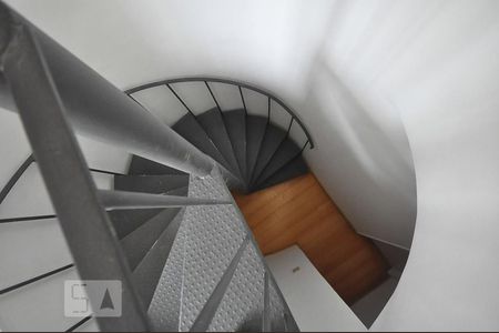 escada de apartamento à venda com 1 quarto, 58m² em Vila Andrade, São Paulo