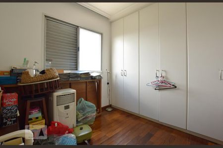 Quarto 2 de apartamento para alugar com 3 quartos, 145m² em Aclimação, São Paulo