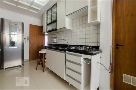 Apartamento à venda com 148m², 3 quartos e 3 vagas Apartamento à venda com 148m², 3 quartos e 3 vagasCozinha