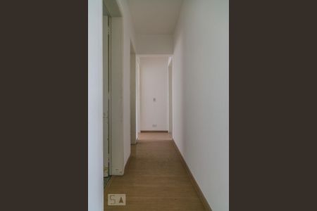 Corredor de apartamento para alugar com 2 quartos, 80m² em Perdizes, São Paulo
