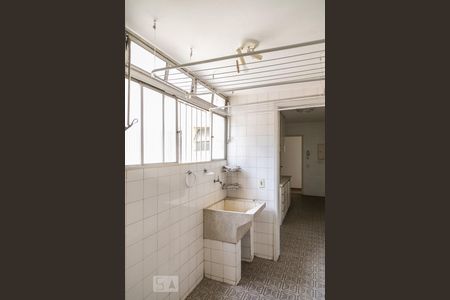 Apartamento para alugar com 80m², 2 quartos e 1 vaga Apartamento para alugar com 80m², 2 quartos e 1 vagaÁrea de serviço