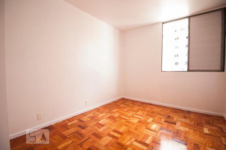 Apartamento para alugar com 110m², 3 quartos e 1 vagaQuarto 2