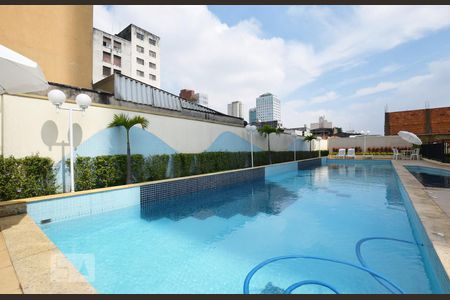 Apartamento à venda com 68m², 2 quartos e 1 vaga Apartamento à venda com 68m², 2 quartos e 1 vagaÁrea comum - Piscina
