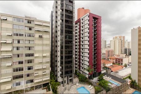 Vista da sala de apartamento à venda com 2 quartos, 90m² em Pinheiros, São Paulo