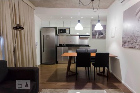 Sala / Cozinha de kitnet/studio para alugar com 1 quarto, 62m² em Cidade Monções, São Paulo