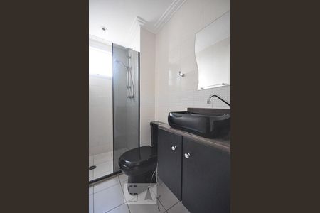 banheiro  de apartamento à venda com 2 quartos, 50m² em Vila Andrade, São Paulo