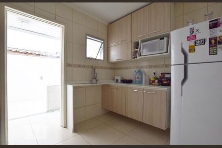 Cozinha de apartamento para alugar com 2 quartos, 95m² em Vila Mariana, São Paulo