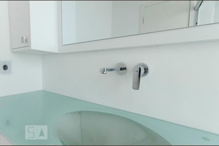 Apartamento para alugar com 70m², 2 quartos e 2 vagasBanheiro da Suíte