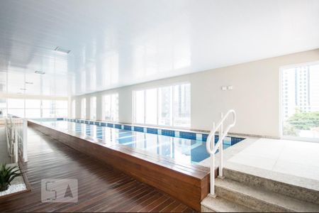 Apartamento à venda com 70m², 2 quartos e 1 vagaPiscina