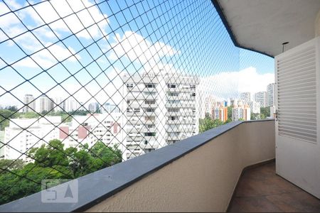 Apartamento à venda com 200m², 3 quartos e 2 vagasvaranda da suíte