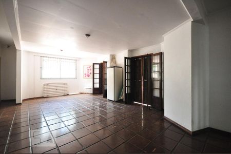 Apartamento à venda com 200m², 3 quartos e 2 vagassalão de festa