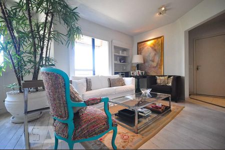 sala de apartamento para alugar com 3 quartos, 227m² em Jardim Ampliação, São Paulo