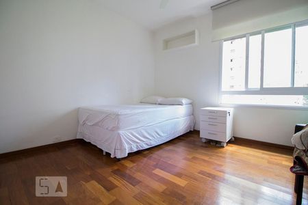 Suite 1 de apartamento à venda com 2 quartos, 130m² em Jardim Paulista, São Paulo