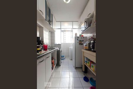 Cozinha de apartamento à venda com 2 quartos, 72m² em Perdizes, São Paulo