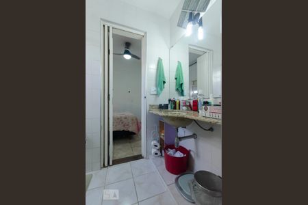 Banheiro Quarto 1 e 2 de apartamento à venda com 2 quartos, 72m² em Perdizes, São Paulo