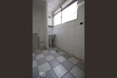 Apartamento à venda com 105m², 2 quartos e 1 vaga Apartamento à venda com 105m², 2 quartos e 1 vagaLavanderia