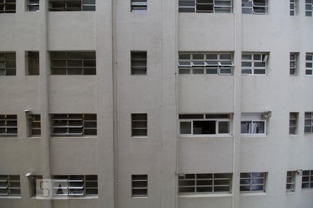 Apartamento à venda com 105m², 2 quartos e 1 vaga Apartamento à venda com 105m², 2 quartos e 1 vagaVista do Quarto 2