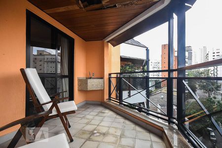 Varanda de apartamento à venda com 3 quartos, 400m² em Jardim Ampliação, São Paulo