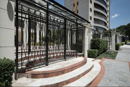 Apartamento à venda com 78m², 2 quartos e 1 vagaFachada