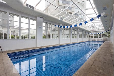 Apartamento à venda com 169m², 3 quartos e 2 vagasPiscina coberta