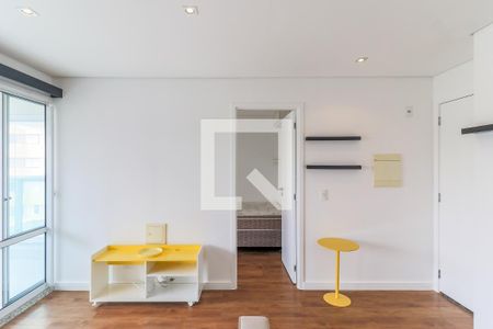 Sala de apartamento para alugar com 1 quarto, 43m² em Jardim Aeroporto, São Paulo