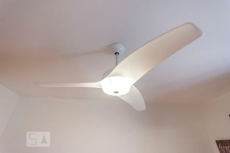 Quarto de apartamento à venda com 1 quarto, 44m² em Vila Olímpia, São Paulo