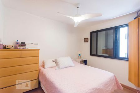 Quarto de apartamento à venda com 1 quarto, 44m² em Vila Olímpia, São Paulo