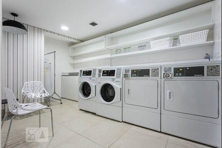 Lavanderia - Laundry de kitnet/studio à venda com 1 quarto, 35m² em Santo Amaro, São Paulo