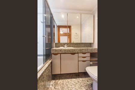 Apartamento à venda com 90m², 2 quartos e 1 vaga Apartamento à venda com 90m², 2 quartos e 1 vagaBanheiro Suite