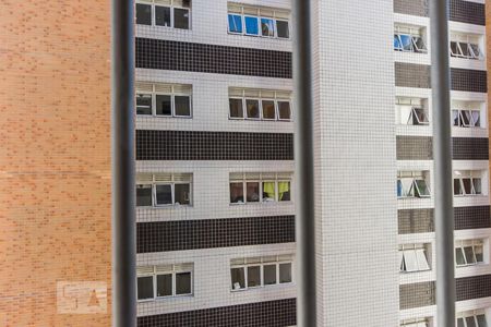 Apartamento à venda com 90m², 2 quartos e 1 vaga Apartamento à venda com 90m², 2 quartos e 1 vagaVista