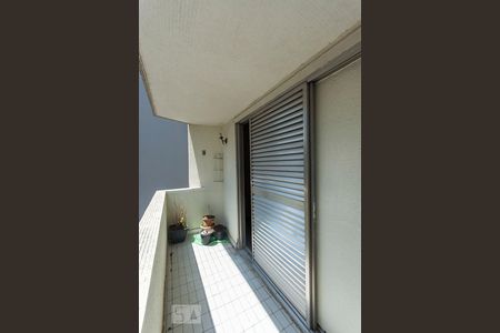 Varanda de apartamento à venda com 3 quartos, 130m² em Bela Vista, São Paulo