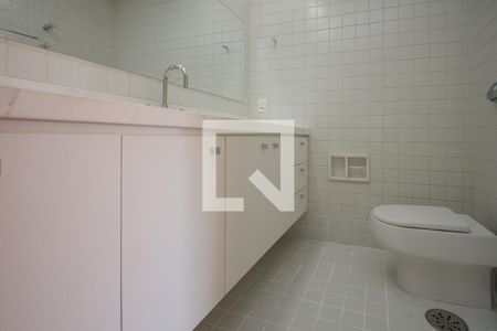 Apartamento para alugar com 210m², 4 quartos e 2 vagasBanheiro da Suíte