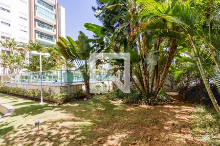 Apartamento para alugar com 210m², 4 quartos e 2 vagasÁrea Comum 