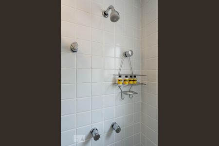 Apartamento para alugar com 70m², 2 quartos e 2 vagas Apartamento para alugar com 70m², 2 quartos e 2 vagasBanheiro