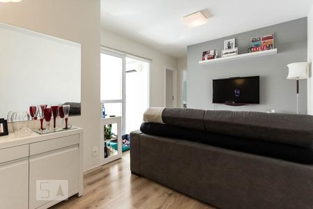 Sala de apartamento para alugar com 2 quartos, 70m² em Vila Congonhas, São Paulo
