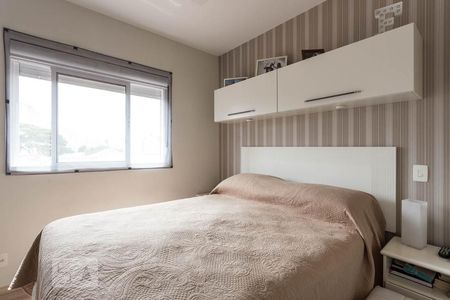 Suíte de apartamento para alugar com 2 quartos, 70m² em Vila Congonhas, São Paulo