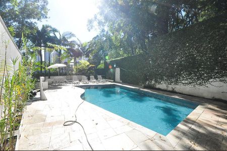 Apartamento à venda com 110m², 2 quartos e 2 vagaspiscina