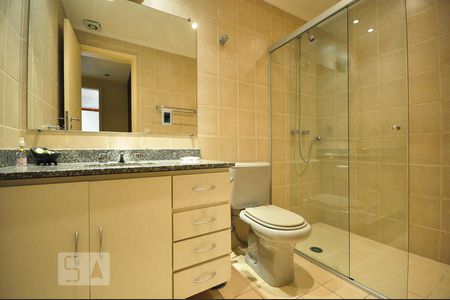 banheiro suíte 1 de apartamento à venda com 2 quartos, 110m² em Vila Andrade, São Paulo