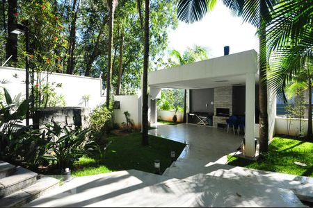 Apartamento à venda com 110m², 2 quartos e 2 vagaschurrasqueira