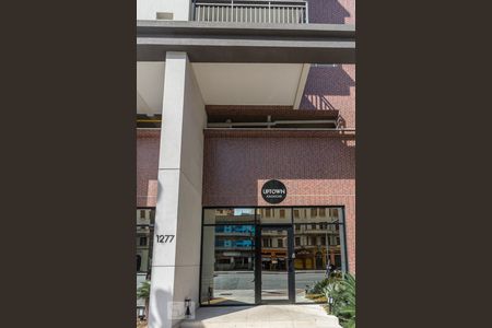 Studio para alugar com 41m², 1 quarto e 1 vaga Studio para alugar com 41m², 1 quarto e 1 vagaFachada