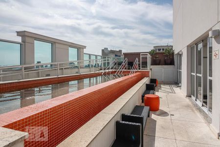 Studio para alugar com 41m², 1 quarto e 1 vaga Studio para alugar com 41m², 1 quarto e 1 vagaPiscina