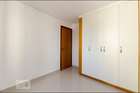 Quarto de apartamento à venda com 3 quartos, 190m² em Vila Madalena, São Paulo