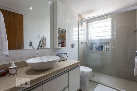 Banheiro de apartamento para alugar com 2 quartos, 70m² em Bosque da Saúde, São Paulo