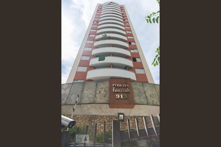 Apartamento para alugar com 42m², 1 quarto e 1 vaga Apartamento para alugar com 42m², 1 quarto e 1 vagaFachada