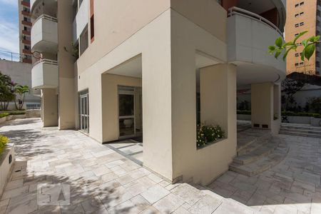 Apartamento para alugar com 42m², 1 quarto e 1 vaga Apartamento para alugar com 42m², 1 quarto e 1 vagaFachada