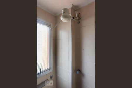Banheiro de apartamento para alugar com 1 quarto, 42m² em Perdizes, São Paulo