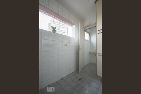 Apartamento à venda com 66m², 2 quartos e 1 vagaÁrea Serviço