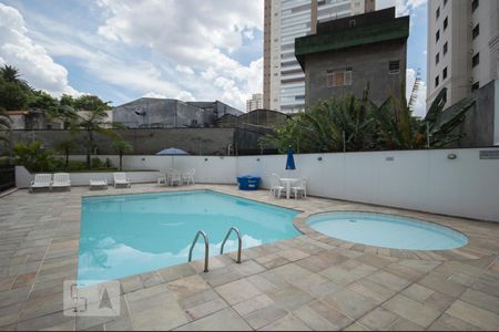 Apartamento à venda com 66m², 2 quartos e 1 vagaPiscina