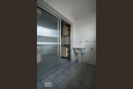 Apartamento à venda com 66m², 2 quartos e 1 vagaÁrea Serviço